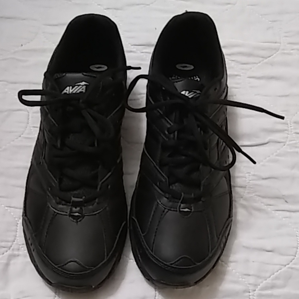 Avia women's shoes size 10